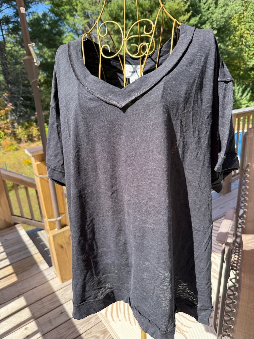 ANDREE BY UNIT Black V-Neck Short Sleeve Tee 1x NWT sku24